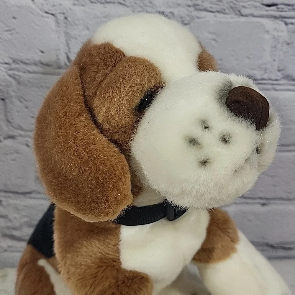 Vintage 80s Russ Berrie The Beagle‎ Puppy Dog Plush Beanbag Stuffed Animal